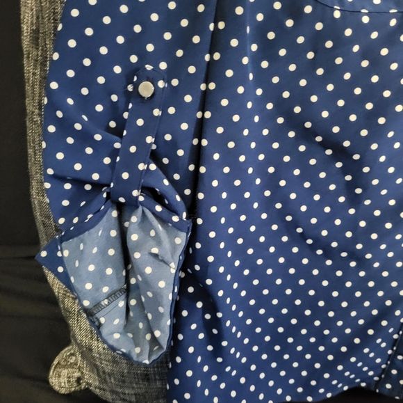 Button up top - Picture 2 of 5